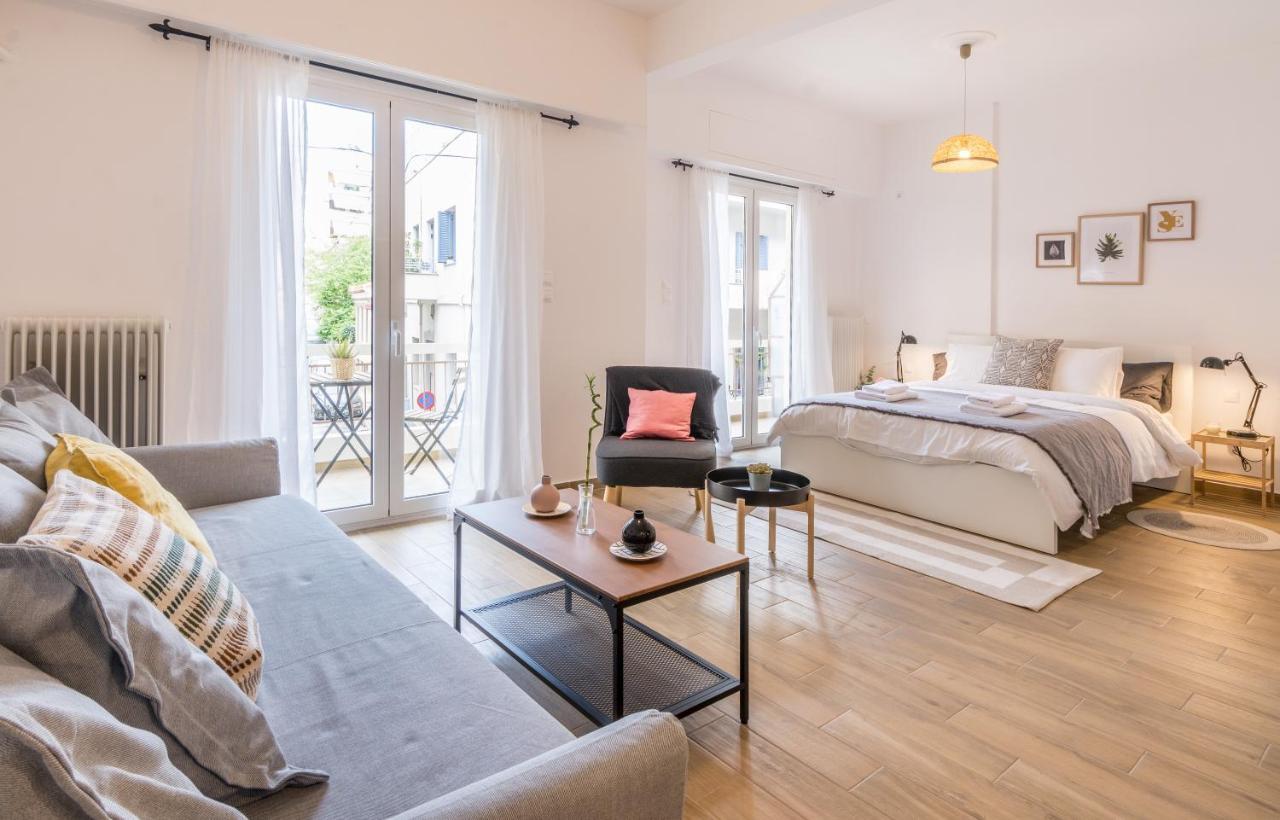 Wide Comfy Studio Apartment Centrally Located In Thissio Atene Esterno foto